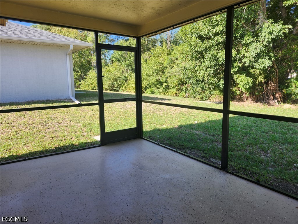 1312 SE 2nd Place Cape Coral FL 33990 2026017702 image17