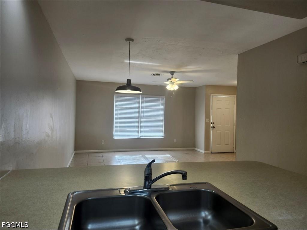 1312 SE 2nd Place Cape Coral FL 33990 2026017702 image6