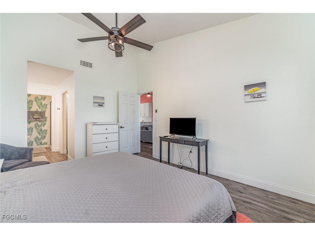 13120 Cross Creek Boulevard #208 Fort Myers FL 33912 2025020454 image17