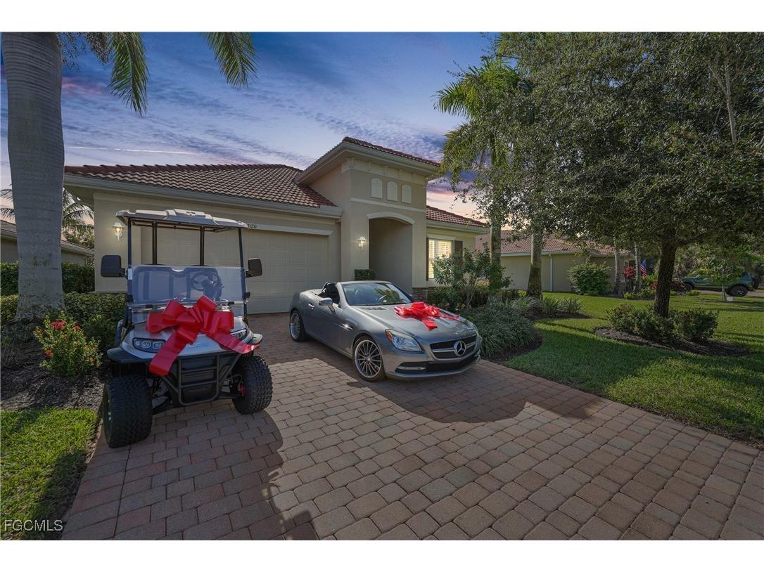 13120 Silver Thorn Loop North Fort Myers FL 33903 2025024370 image1