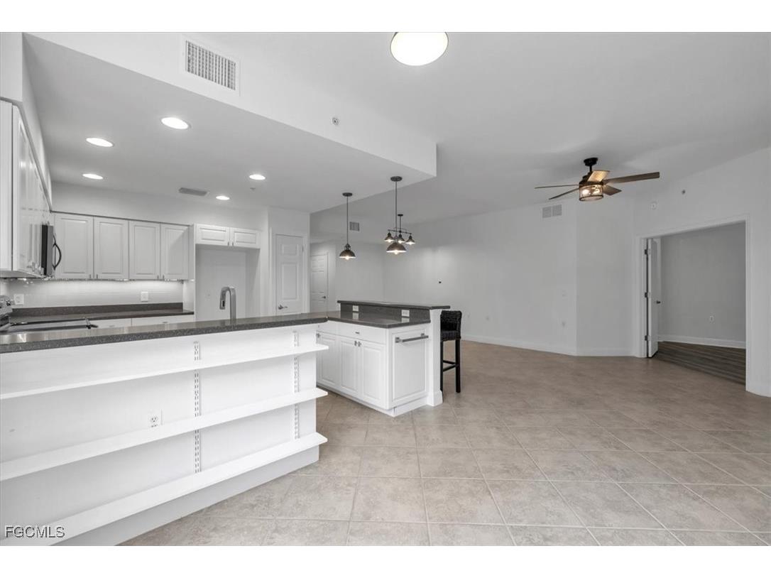 13121 Pebblebrook Point Circle #102 Fort Myers FL 33905 2025006362 image19