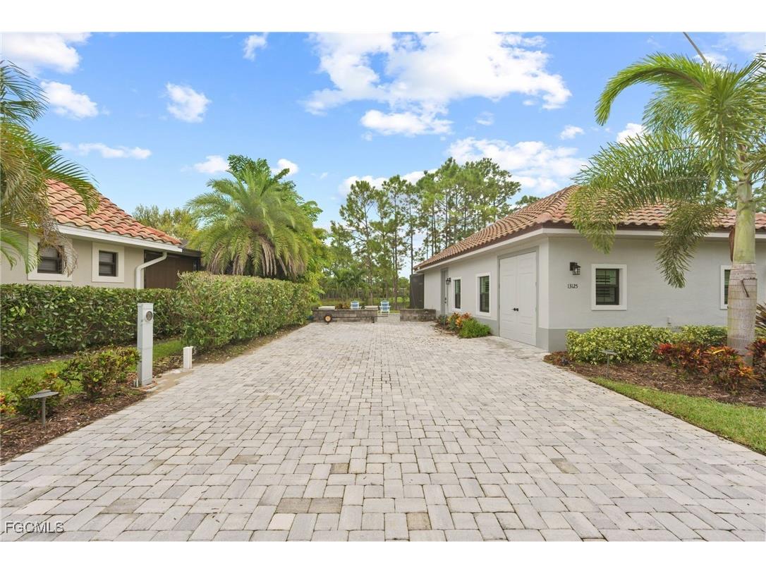 13125 Golden Palms Circle Fort Myers FL 33913 2025006134 image17