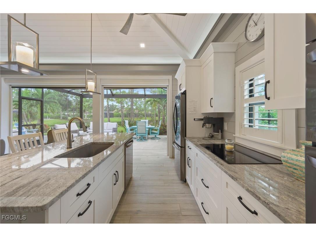 13125 Golden Palms Circle Fort Myers FL 33913 2025006134 image3