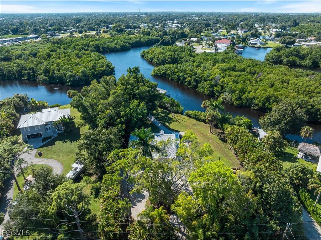 1313 Driftwood Drive North Fort Myers FL 33903 2025019292 image49