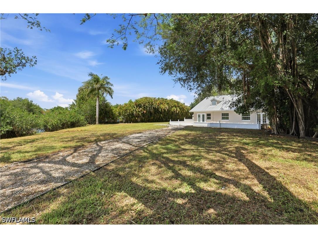 1313 Driftwood Drive North Fort Myers FL 33903 226015561 image40