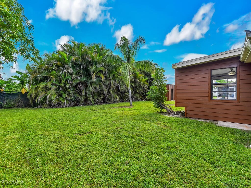 1313 Farmdale Street Lehigh Acres FL 33936 2025010436 image27