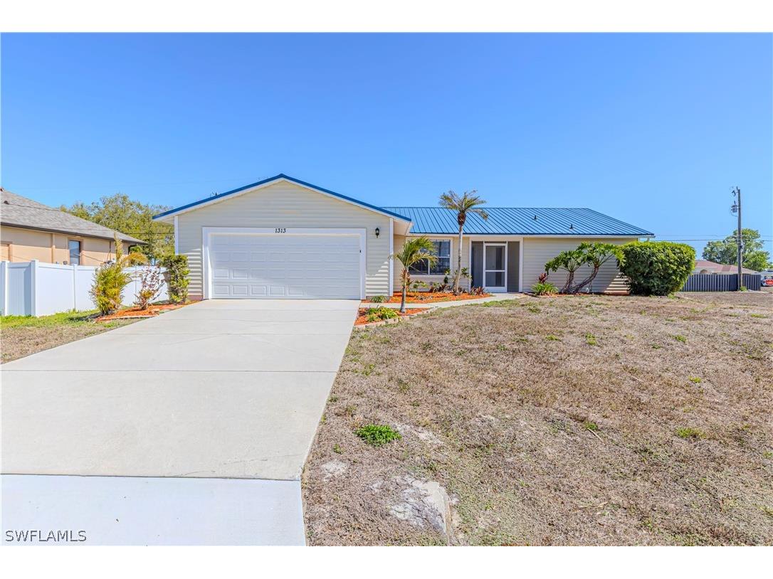 1313 NE 12th Place Cape Coral FL 33909 226008612 image1