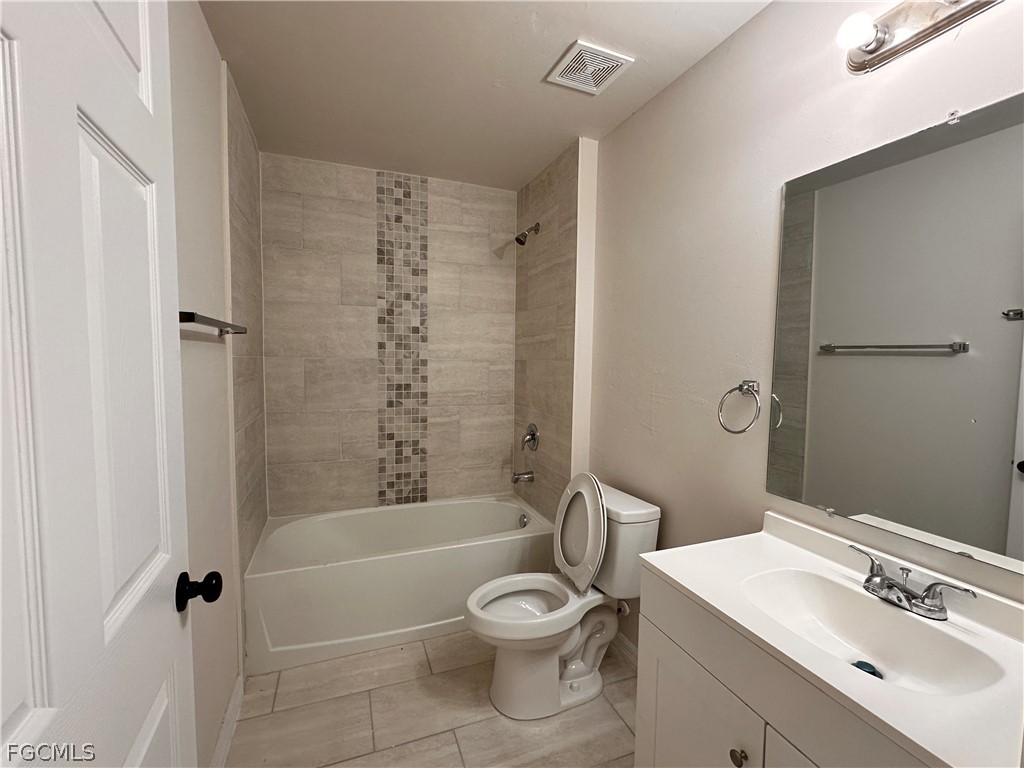 1313 NE 3rd Terrace Cape Coral FL 33909 2026012800 image10