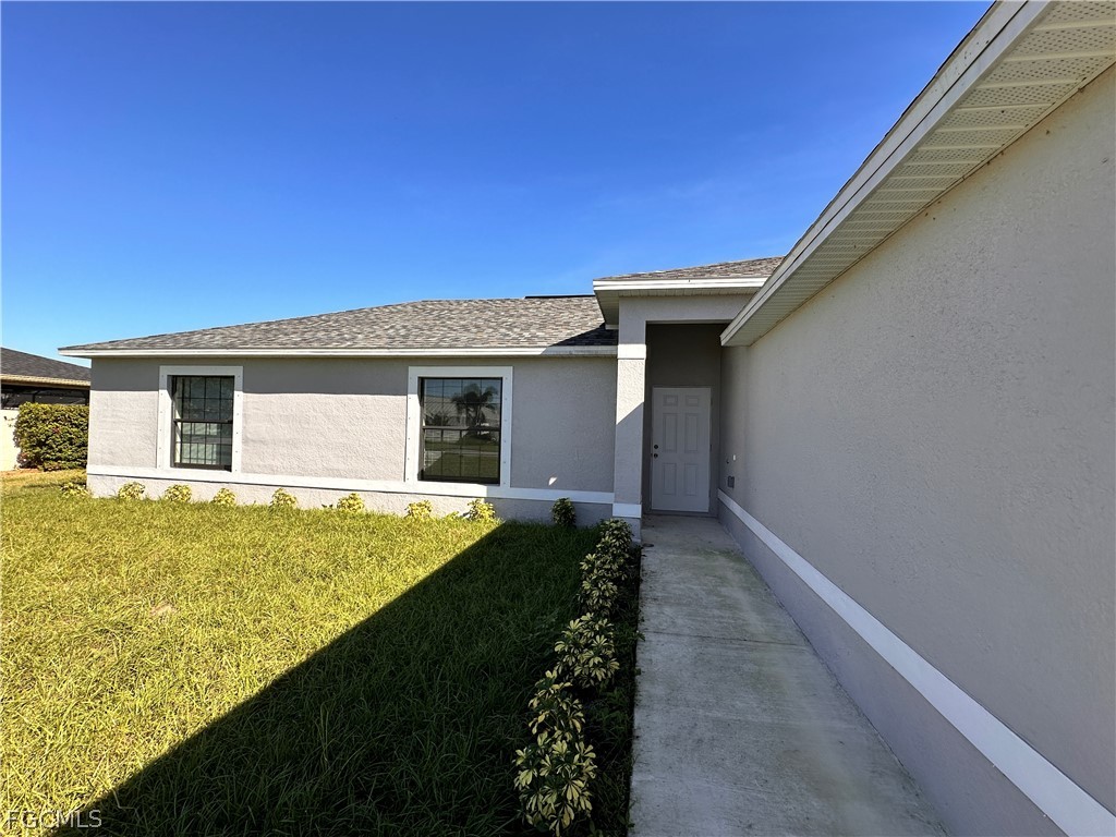 1313 NE 3rd Terrace Cape Coral FL 33909 2026012800 image2