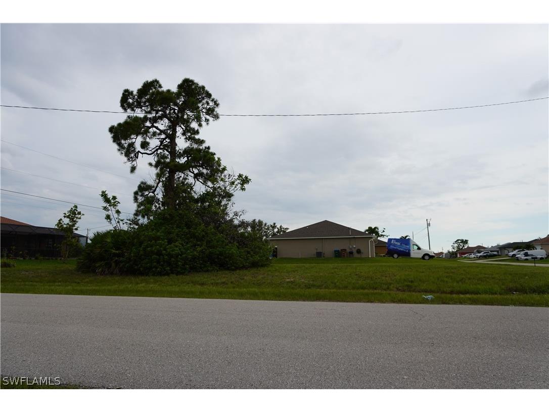 1313 NE 7 Avenue Cape Coral FL 33909 224049166 image1