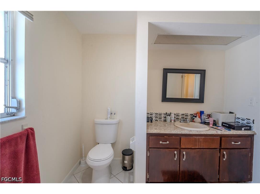 1313 SE 37th Terrace Cape Coral FL 33904 2026023738 image13