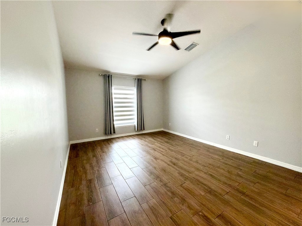 1313 SW 12th Terrace Cape Coral FL 33991 2025013468 image13