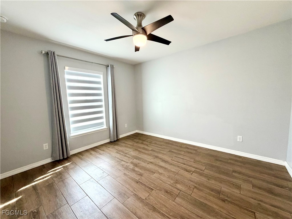 1313 SW 12th Terrace Cape Coral FL 33991 2025013468 image8