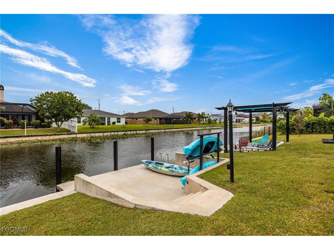 1313 SW 8th Court Cape Coral FL 33991 2025010290 image26
