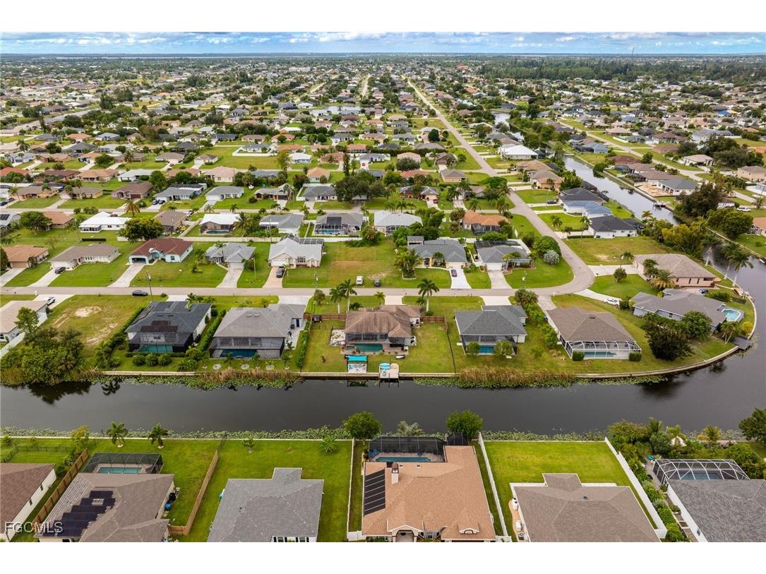 1313 SW 8th Court Cape Coral FL 33991 2025010290 image32