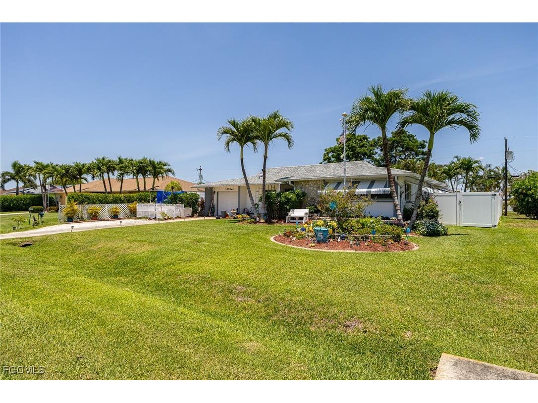 1313 Shelby Parkway Cape Coral FL 33904 2025011627 image10