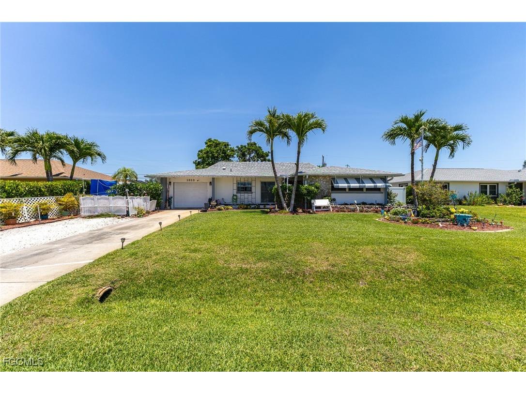 1313 Shelby Parkway Cape Coral FL 33904 2025011627 image11