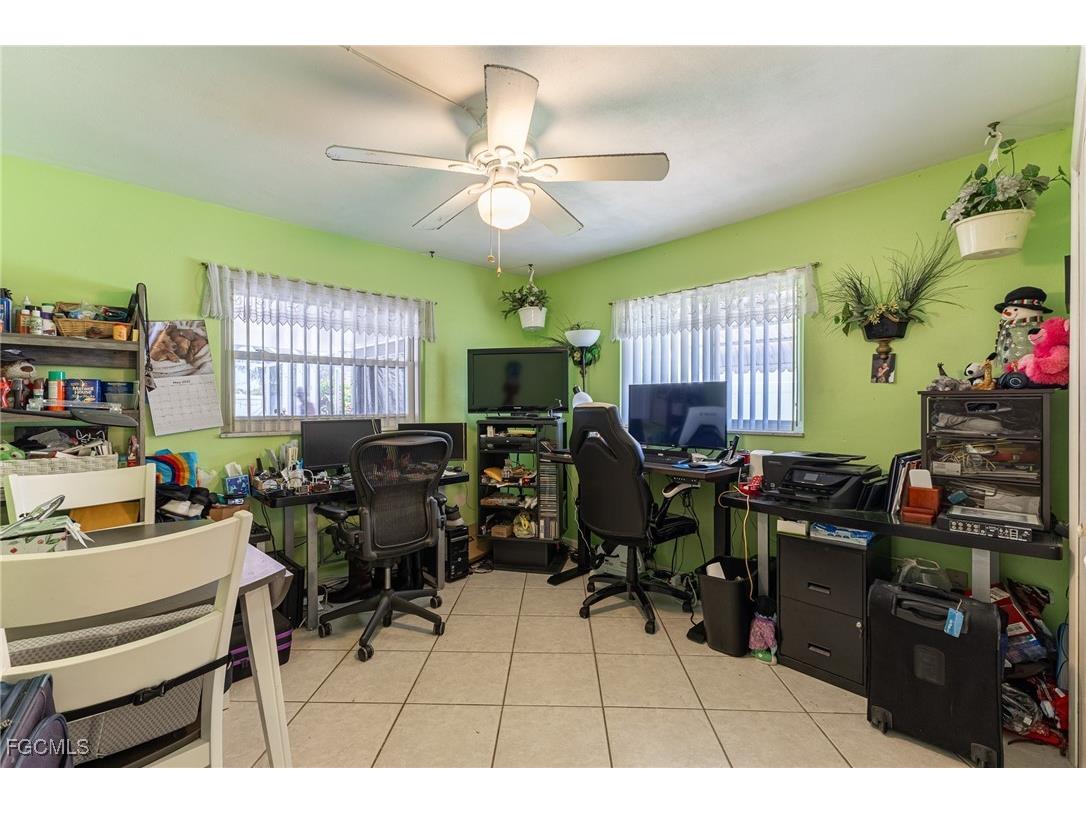 1313 Shelby Parkway Cape Coral FL 33904 2025011627 image21
