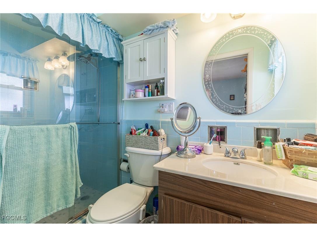 1313 Shelby Parkway Cape Coral FL 33904 2025011627 image25