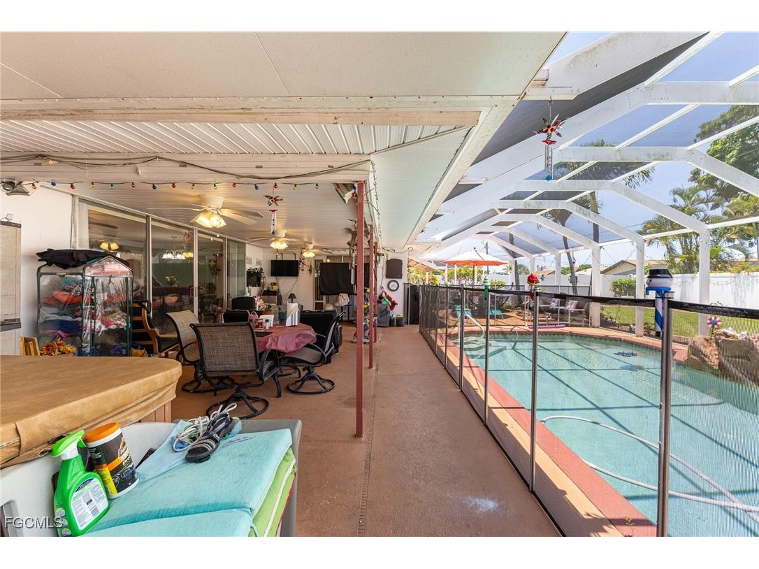 1313 Shelby Parkway Cape Coral FL 33904 2025011627 image33