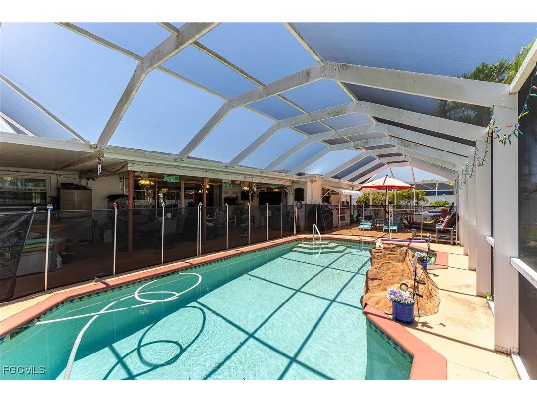 1313 Shelby Parkway Cape Coral FL 33904 2025011627 image36