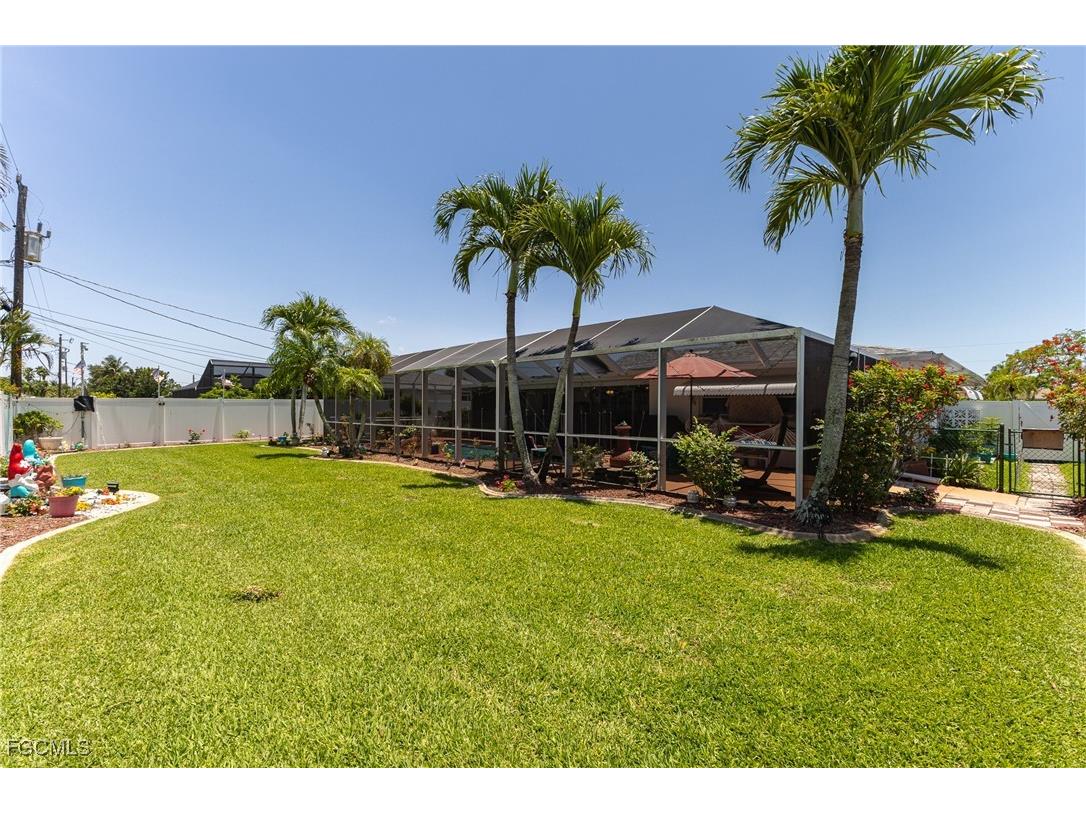 1313 Shelby Parkway Cape Coral FL 33904 2025011627 image40