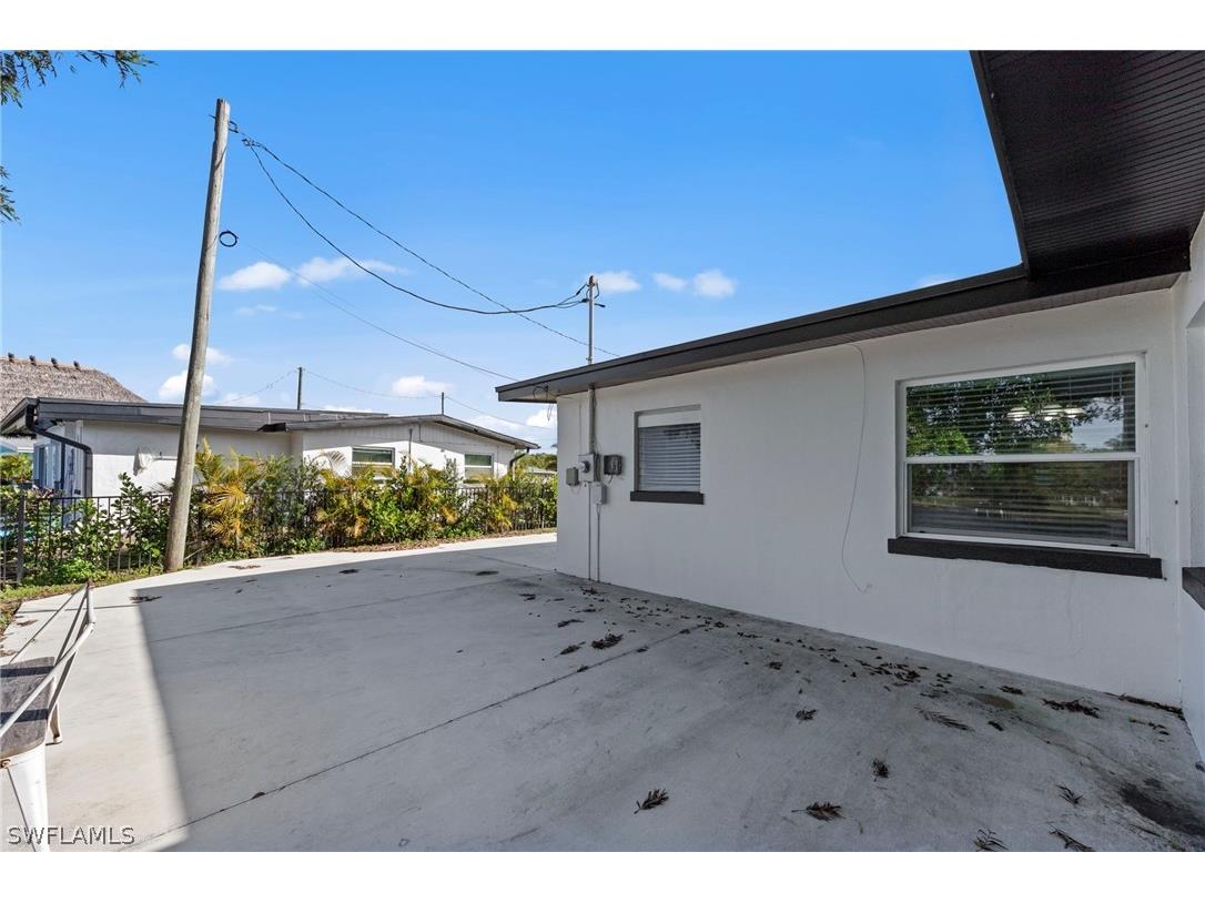 1313 Thompson Street North Fort Myers FL 33903 226009905 image28