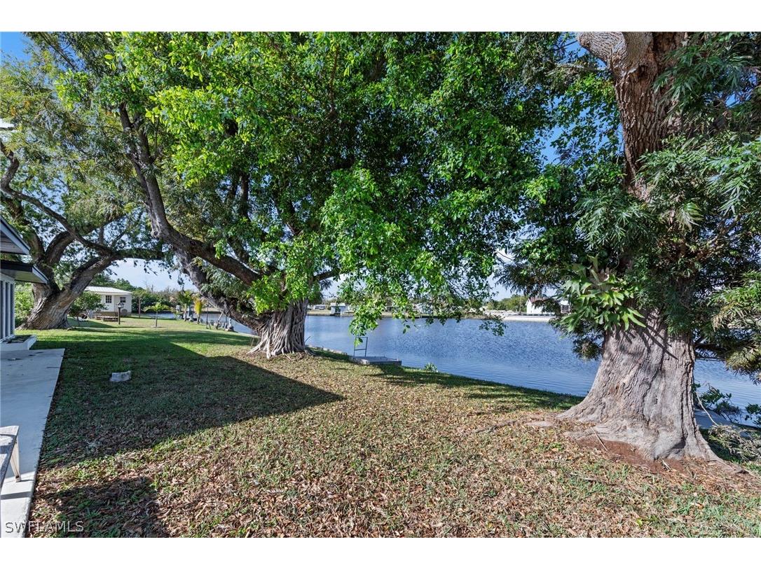 1313 Thompson Street North Fort Myers FL 33903 226009905 image33