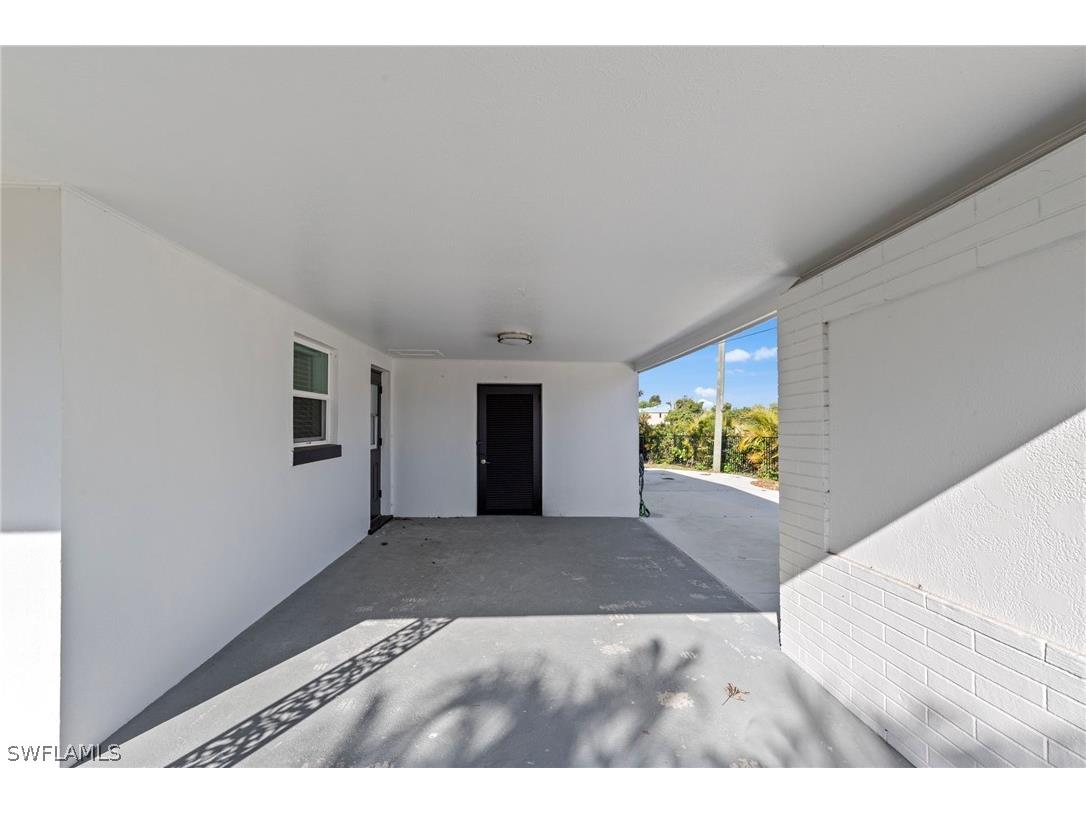 1313 Thompson Street North Fort Myers FL 33903 226009905 image5