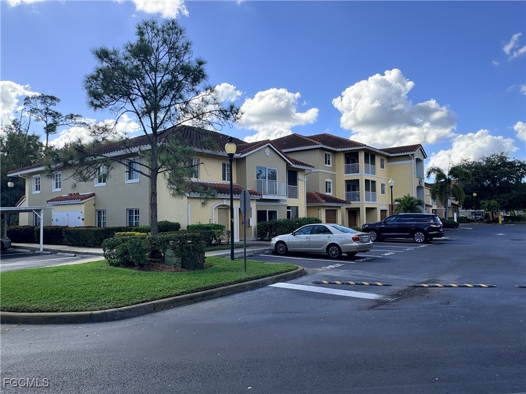 13131 Bella Casa Circle #1121 Fort Myers FL 33966 2026001371 image1