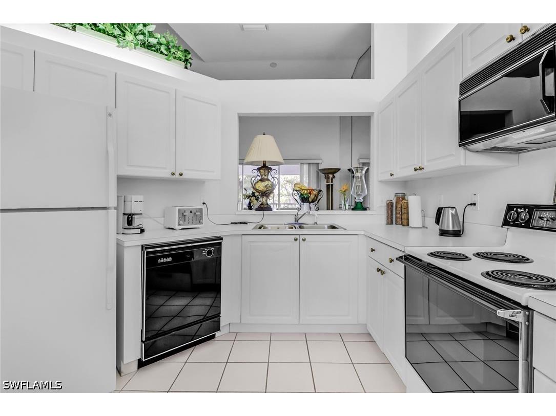 13131 Castle Harbour Drive #M3 Naples FL 34110 226011052 image11