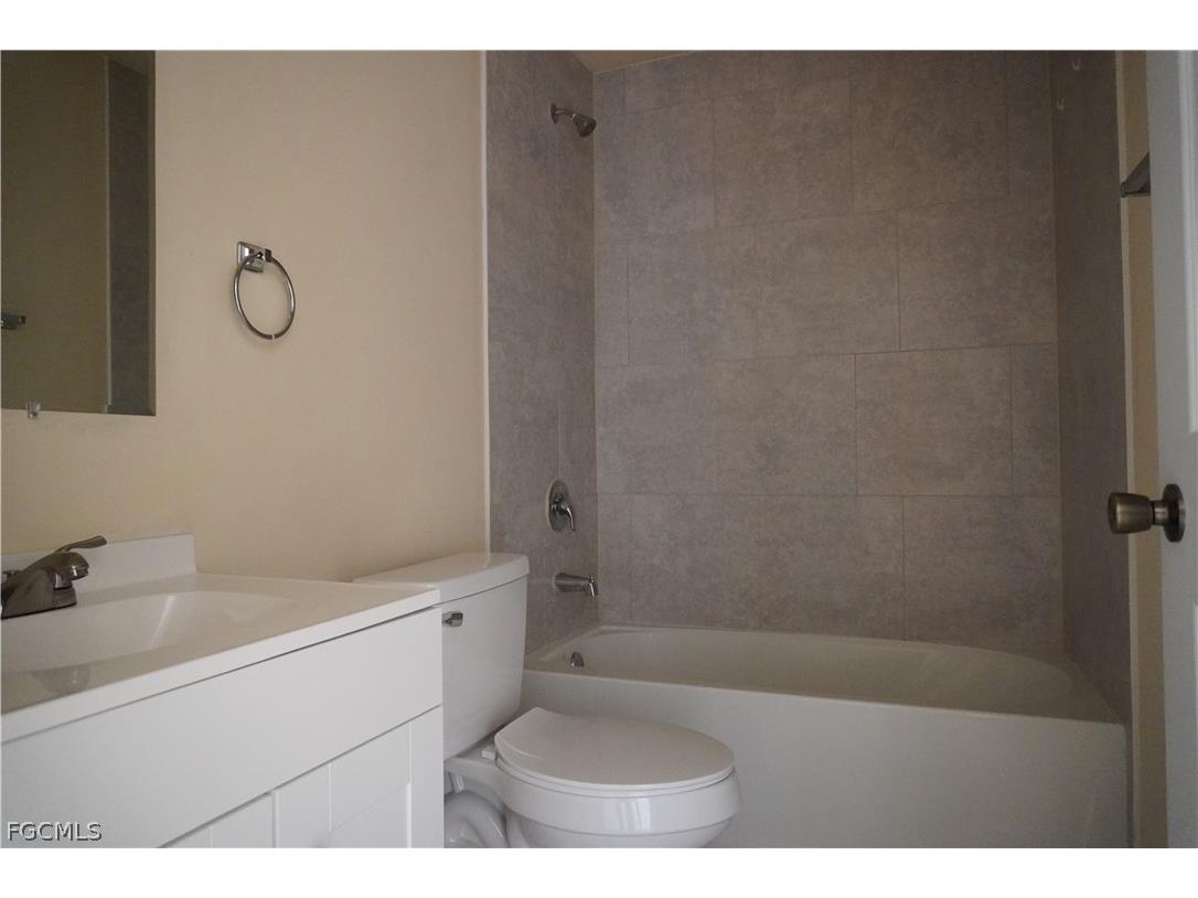 1314/1316 Country Club Boulevard Cape Coral FL 33990 2026007391 image19