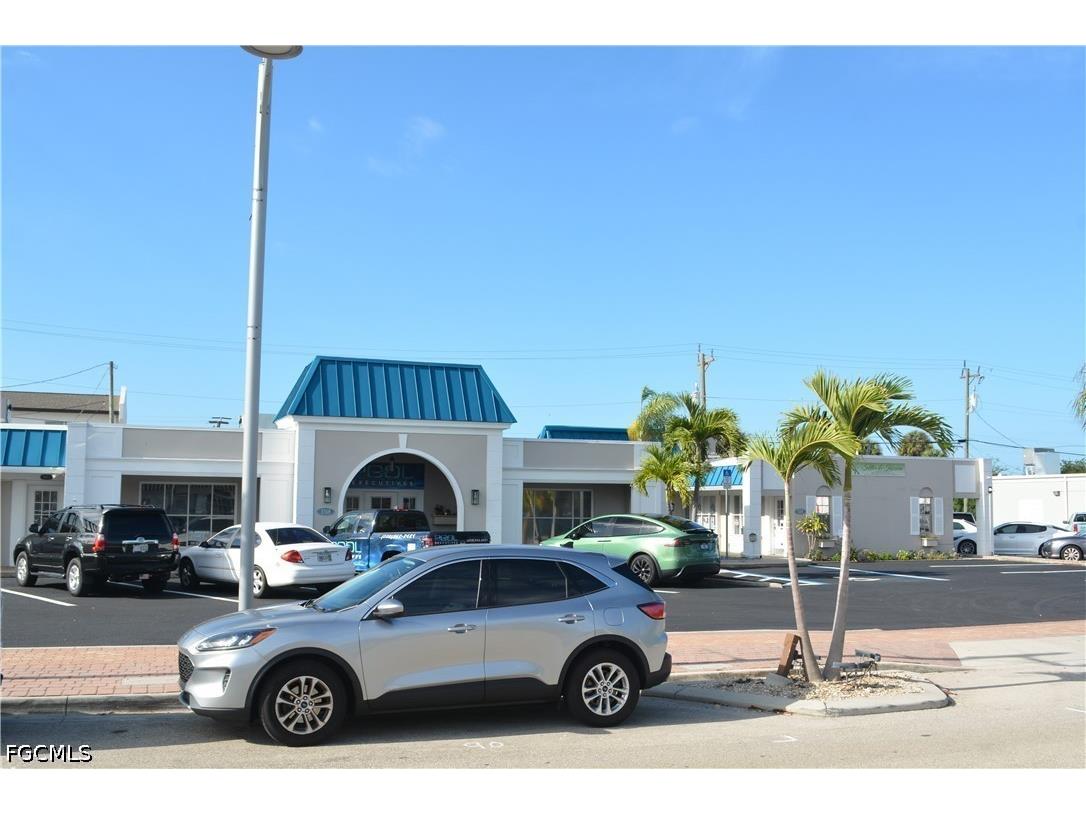1314-1322 Lafayette Street #A Cape Coral FL 33904 2025024495 image2
