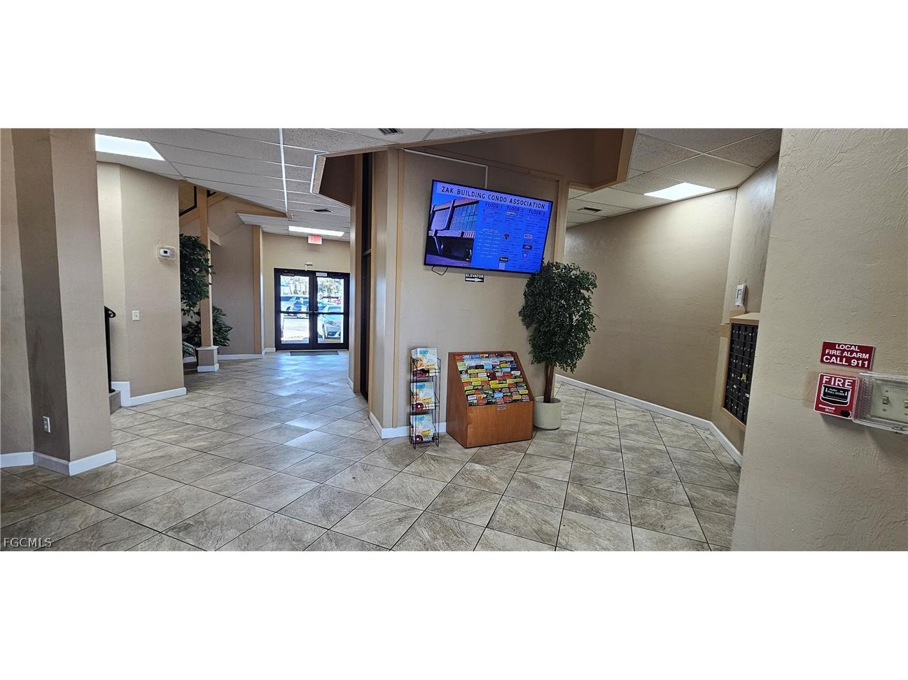 1314 Cape Coral Parkway E #205 Cape Coral FL 33904 2026013495 image8