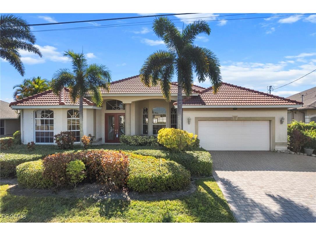 1314 Mohawk Parkway Cape Coral FL 33914 2025021007 image1