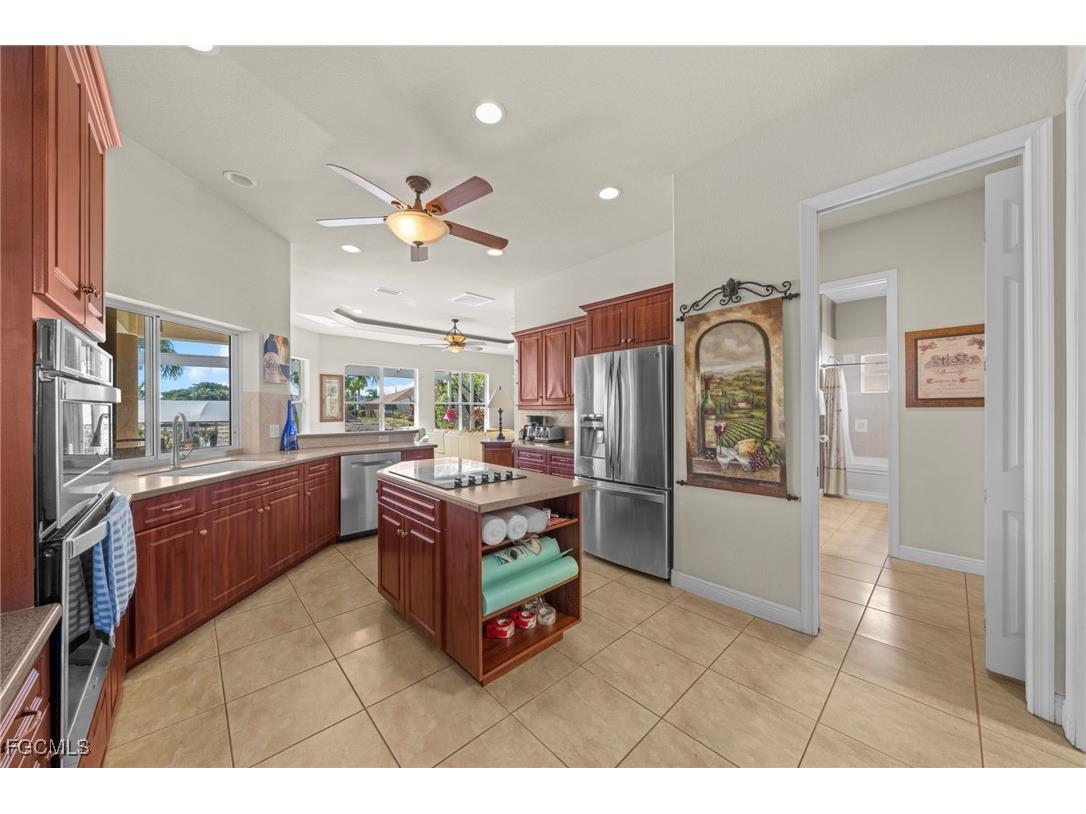 1314 Mohawk Parkway Cape Coral FL 33914 2025021007 image11