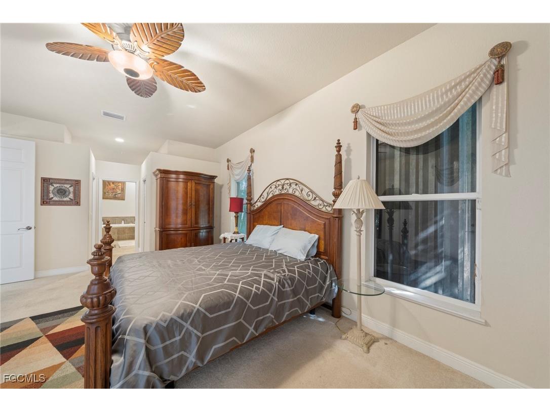 1314 Mohawk Parkway Cape Coral FL 33914 2025021007 image18