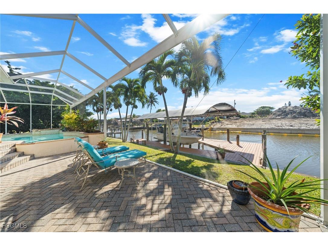 1314 Mohawk Parkway Cape Coral FL 33914 2025021007 image3