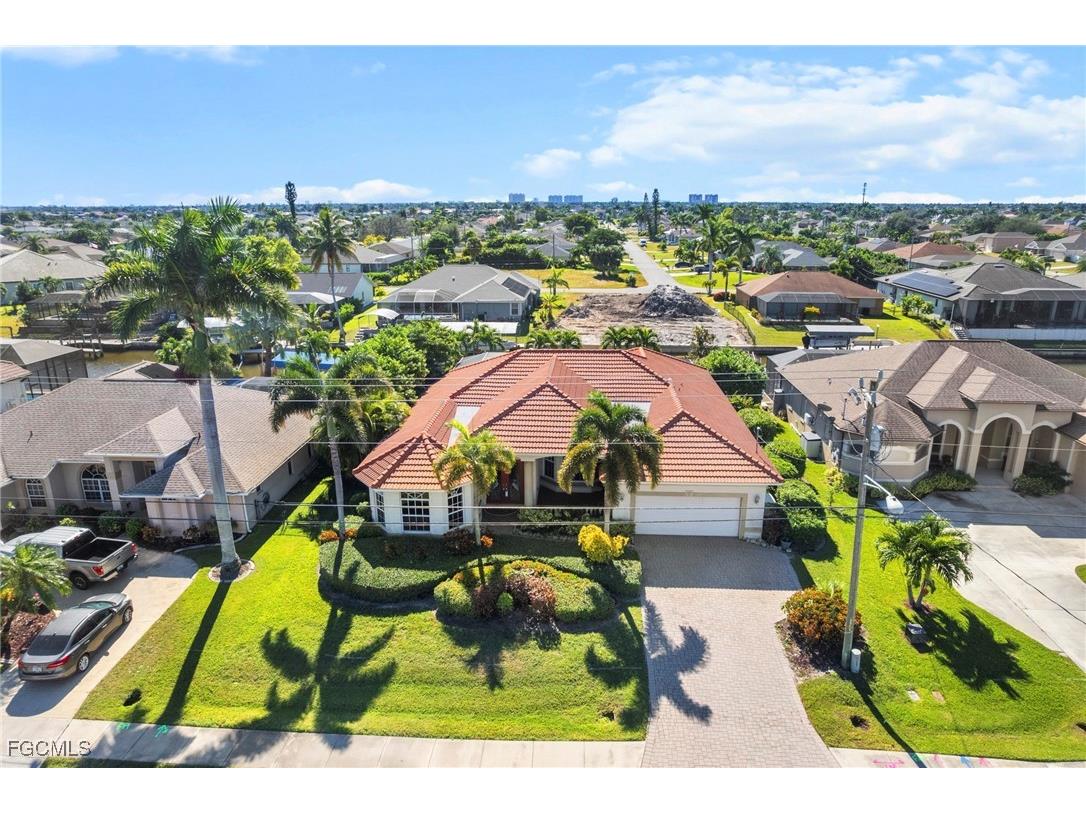 1314 Mohawk Parkway Cape Coral FL 33914 2025021007 image4