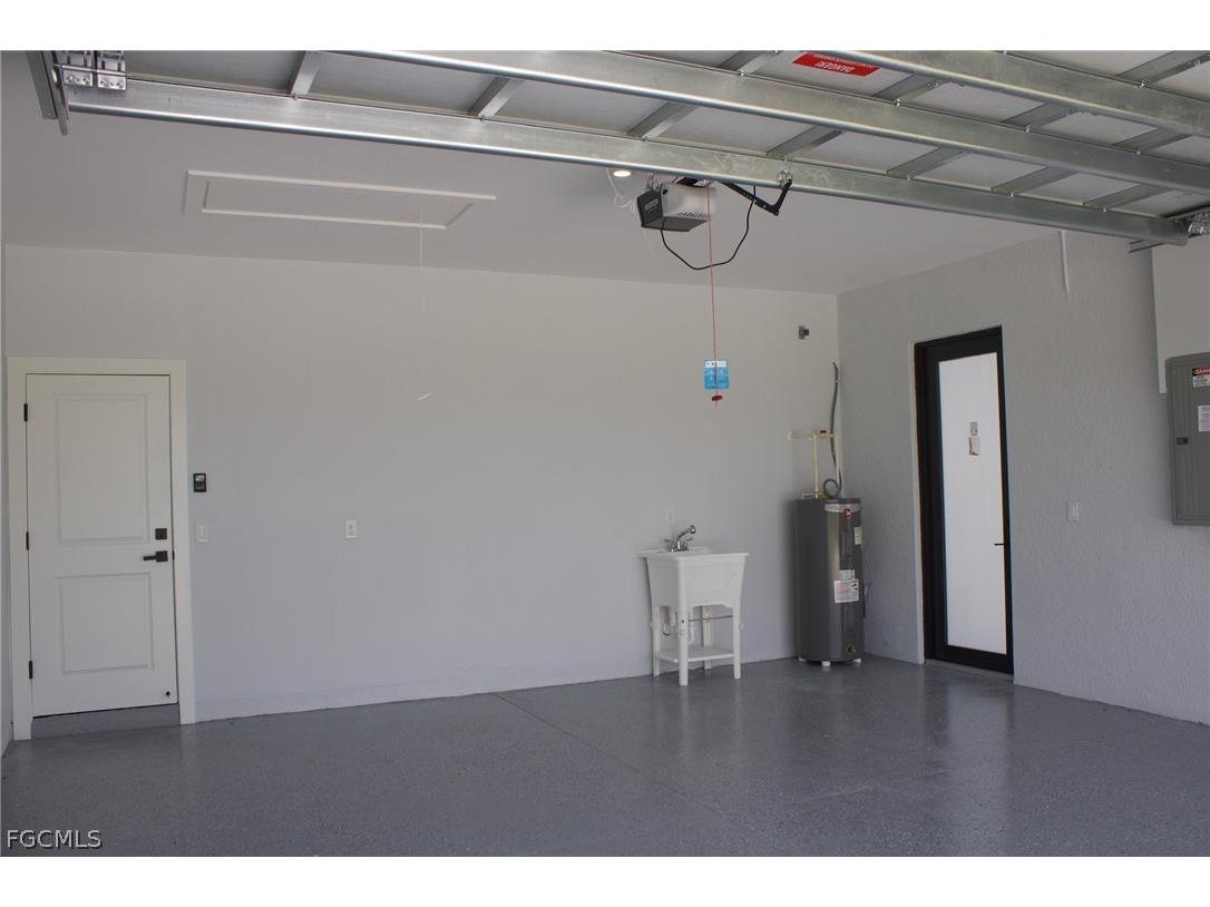 1314 NW 14th Avenue Cape Coral FL 33993 2026013273 image4