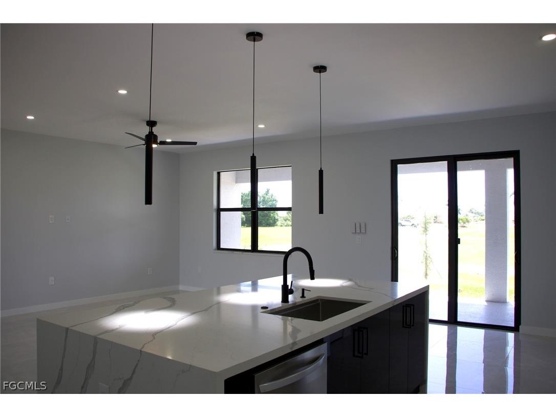 1314 NW 14th Avenue Cape Coral FL 33993 2026013273 image8