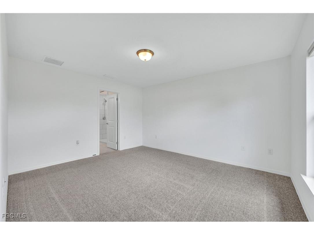 1314 SW 35th Terrace Cape Coral FL 33914 2025010318 image15