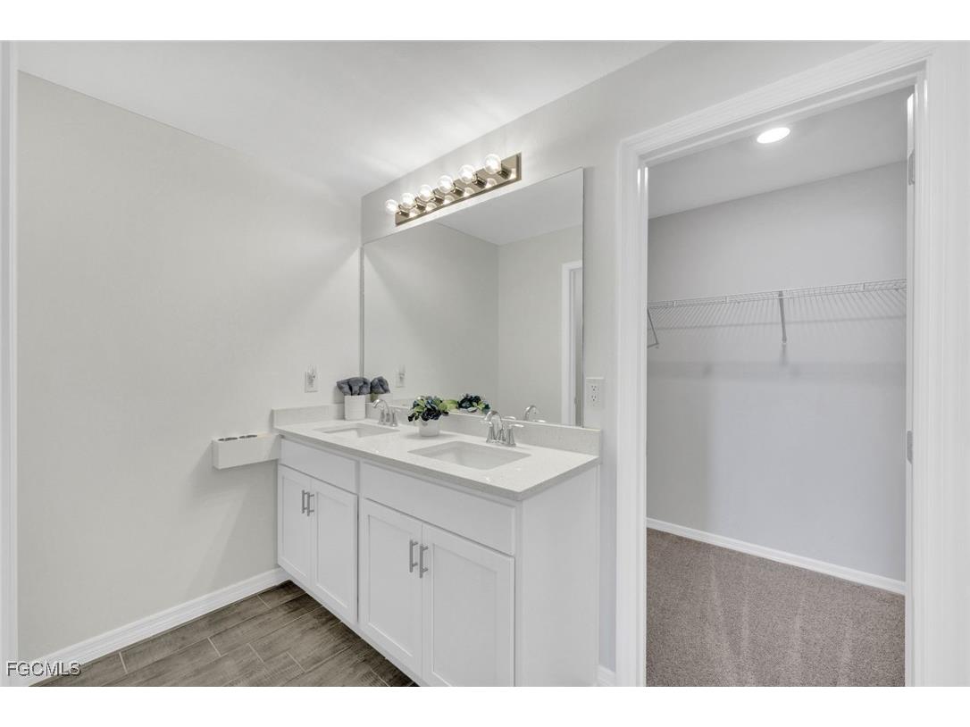 1314 SW 35th Terrace Cape Coral FL 33914 2025010318 image20