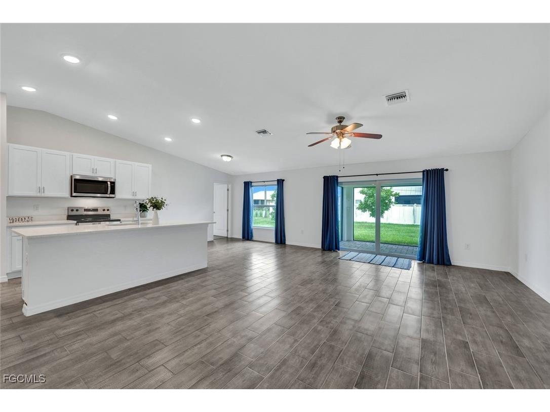 1314 SW 35th Terrace Cape Coral FL 33914 2025010318 image3