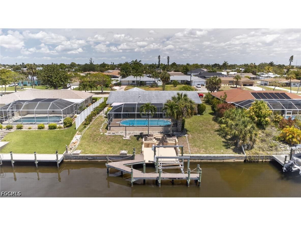 1314 Shelby Parkway Cape Coral FL 33904 2026020063 image1