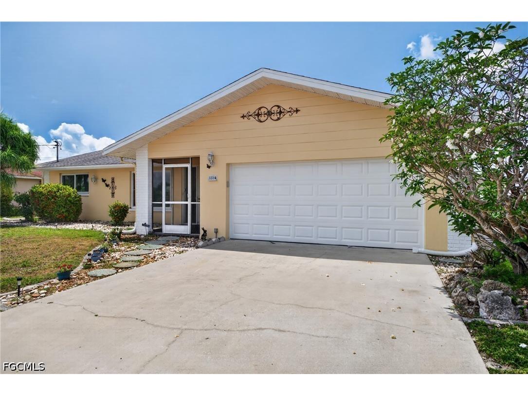 1314 Shelby Parkway Cape Coral FL 33904 2026020063 image3