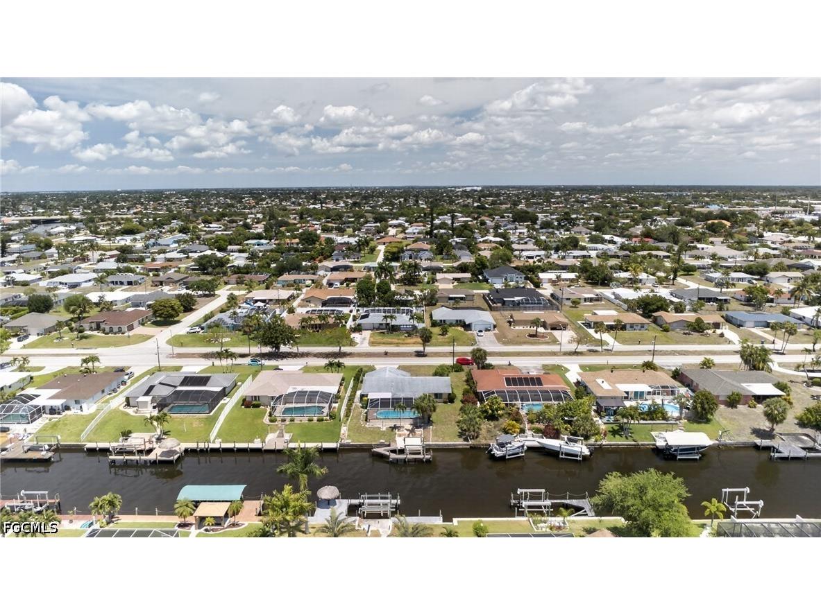1314 Shelby Parkway Cape Coral FL 33904 2026020063 image4