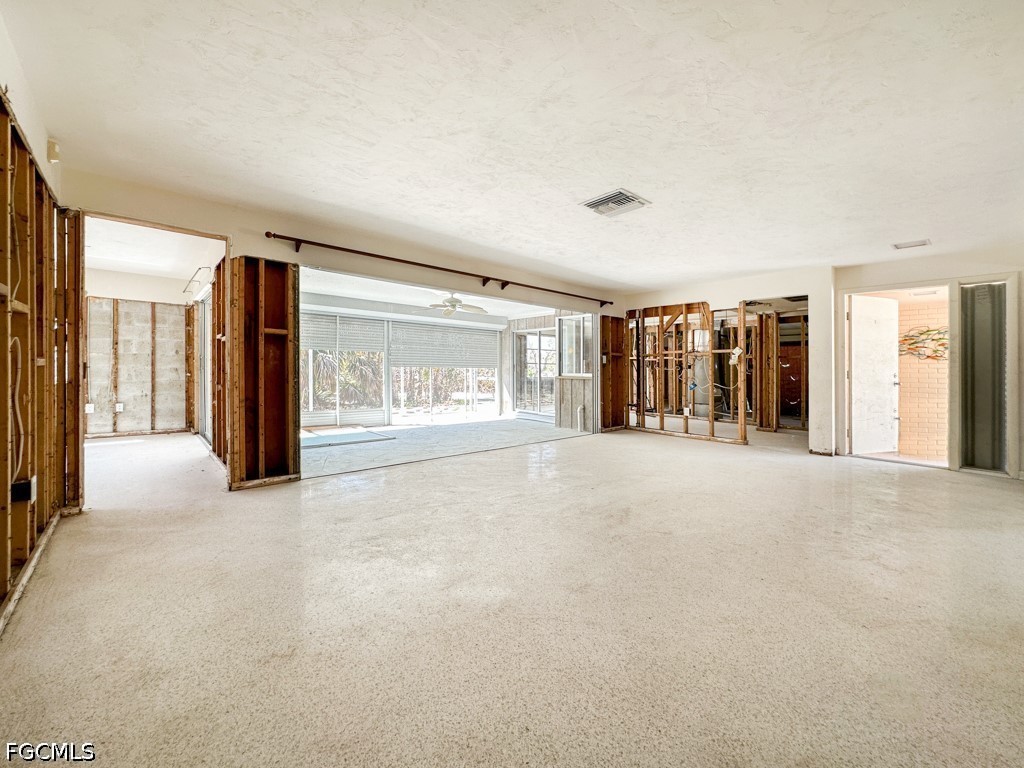 1314 Tahiti Drive Sanibel FL 33957 2026013575 image9