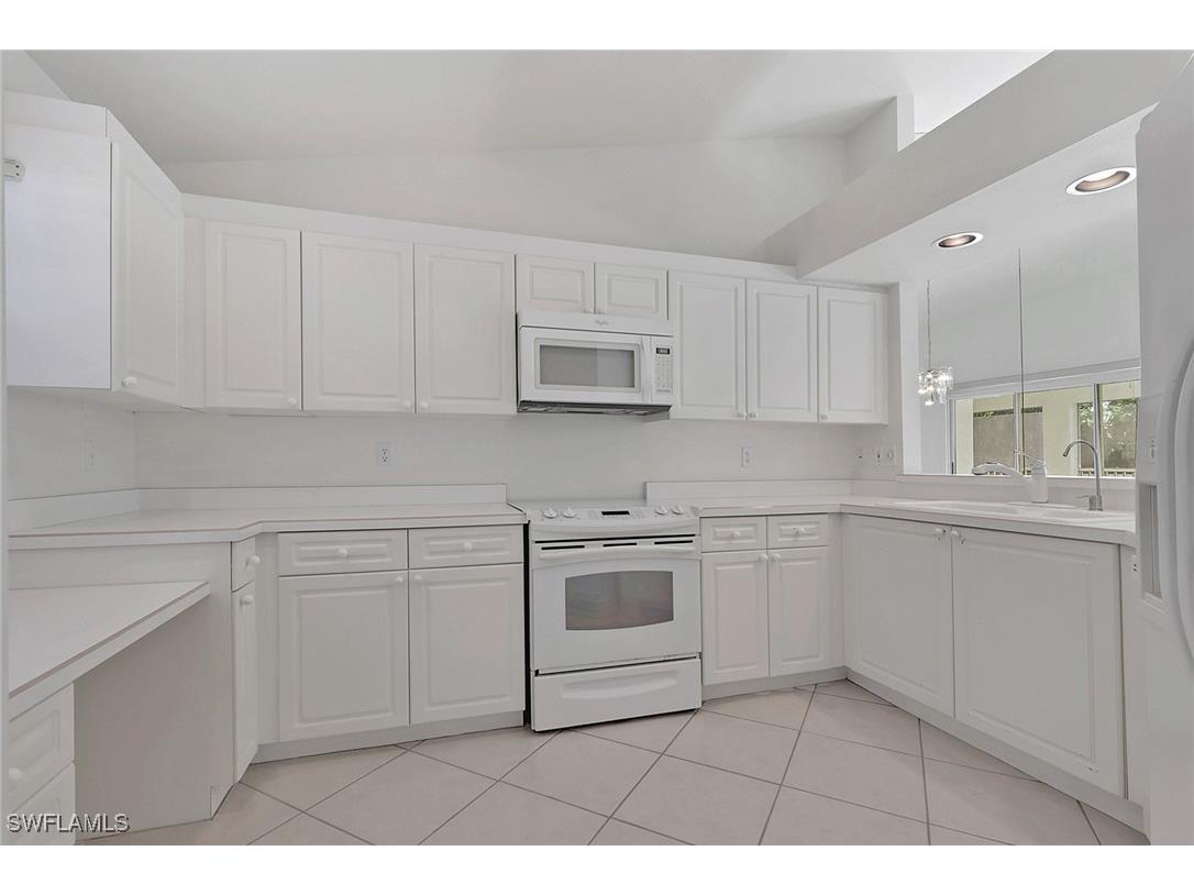 13140 Hamilton Harbour Drive #F10 Naples FL 34110 226004553 image4