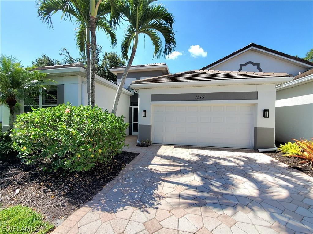 1315 Barnstable Court Naples FL 34104 224045330 image1